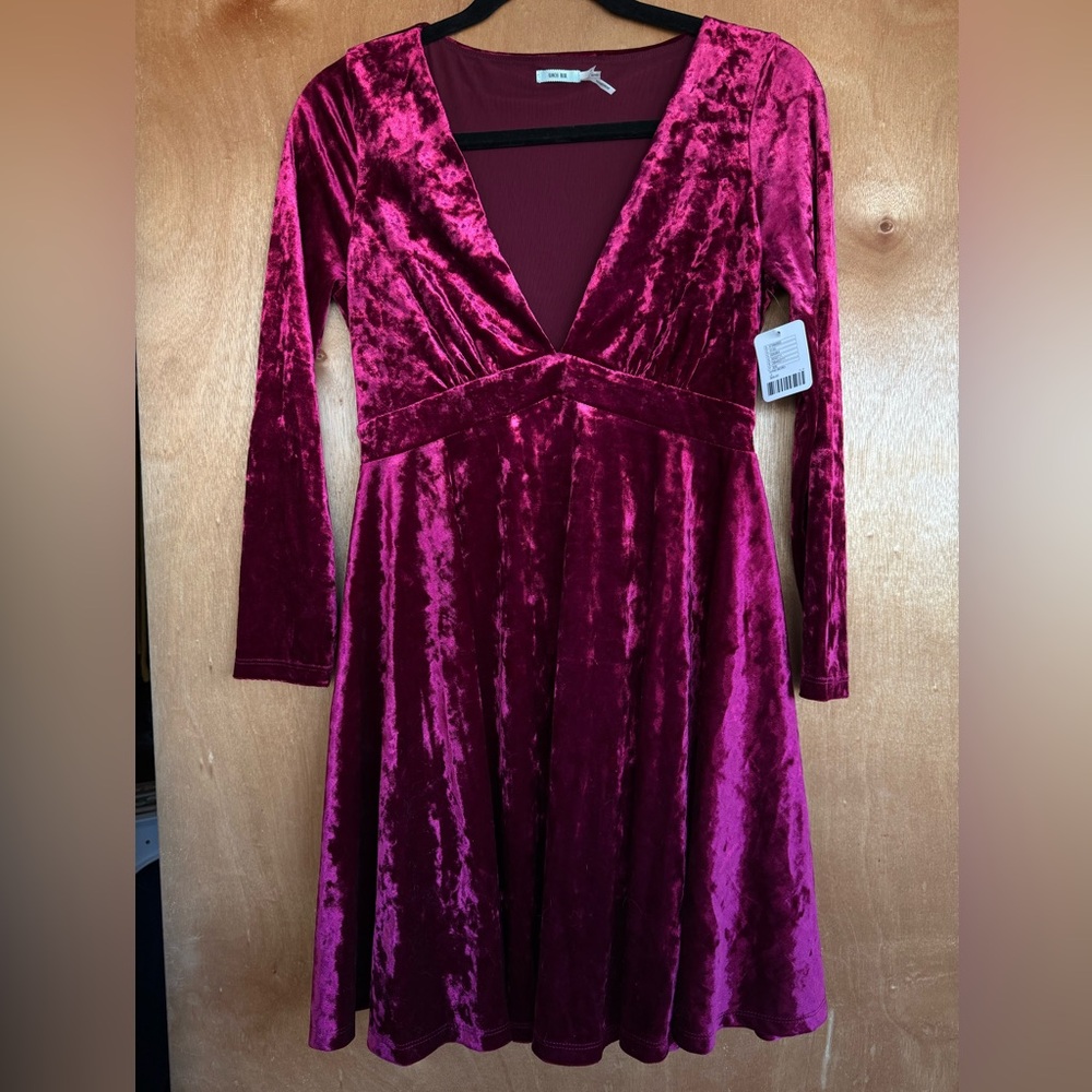 Kimchi Blue Velvet Dress in wine/Burgundy NWT